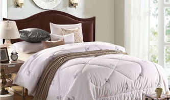 百檢網(wǎng) 用品質(zhì)溫暖治愈起床氣，床上用品與箱包選購(gòu)全指南